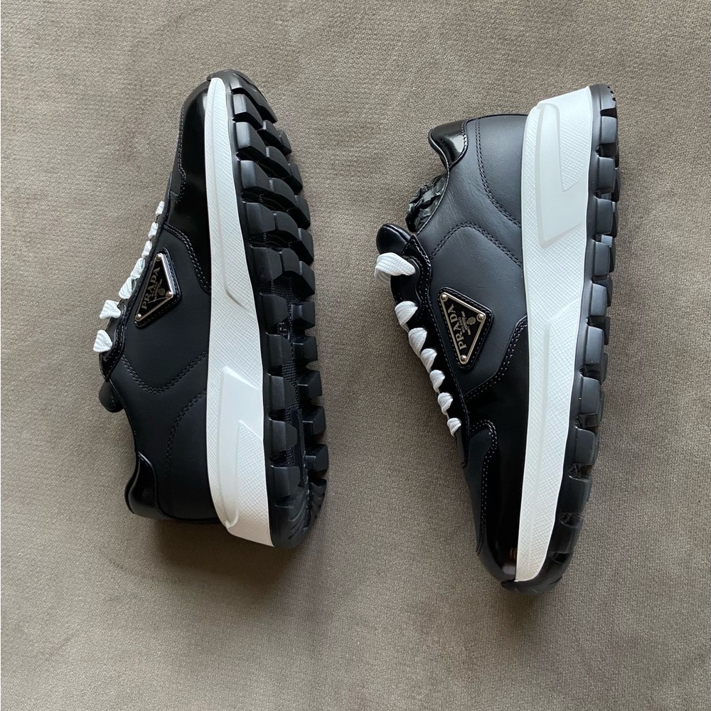 Prada Calzatire Donna Leather Lace-Up Sneakers - Picture 7 of 16